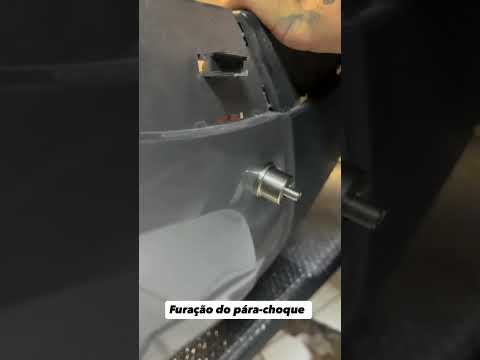Furação de para-choque sem rebarba — acabamento perfeito com ferramenta sob pressão